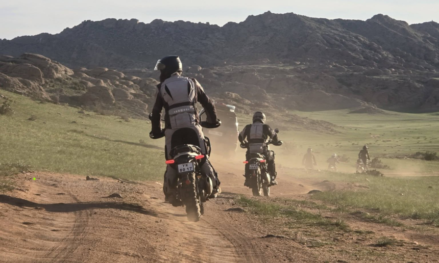 Offroad Motorcycle Tours Mongolia